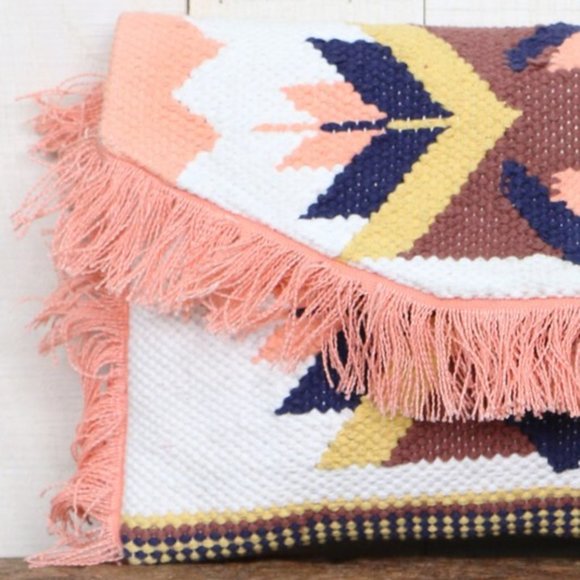 New Fringed Aztec Pink Tote Clutch Purse - Picture 3 of 8